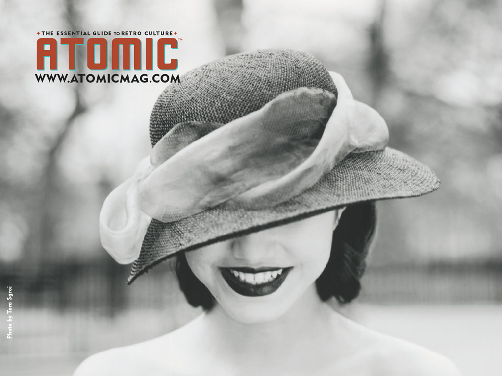 "Right Click" and choose  "Set as Wallpaper" 